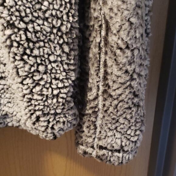 Thread and Supply Wubby Sweater - Picture 8 of 9